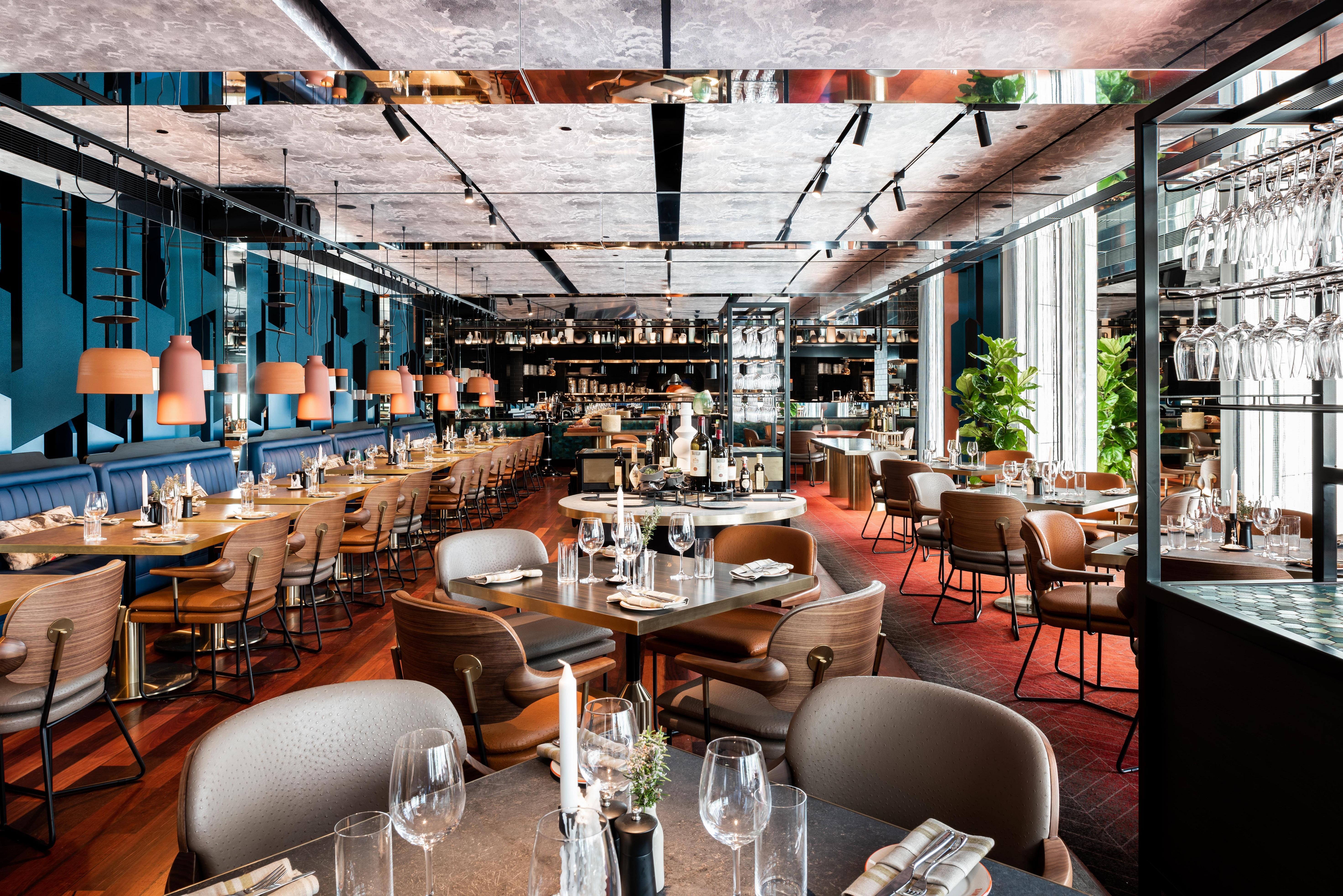 מלון Qt פרת'' מראה חיצוני תמונה Restaurant interior