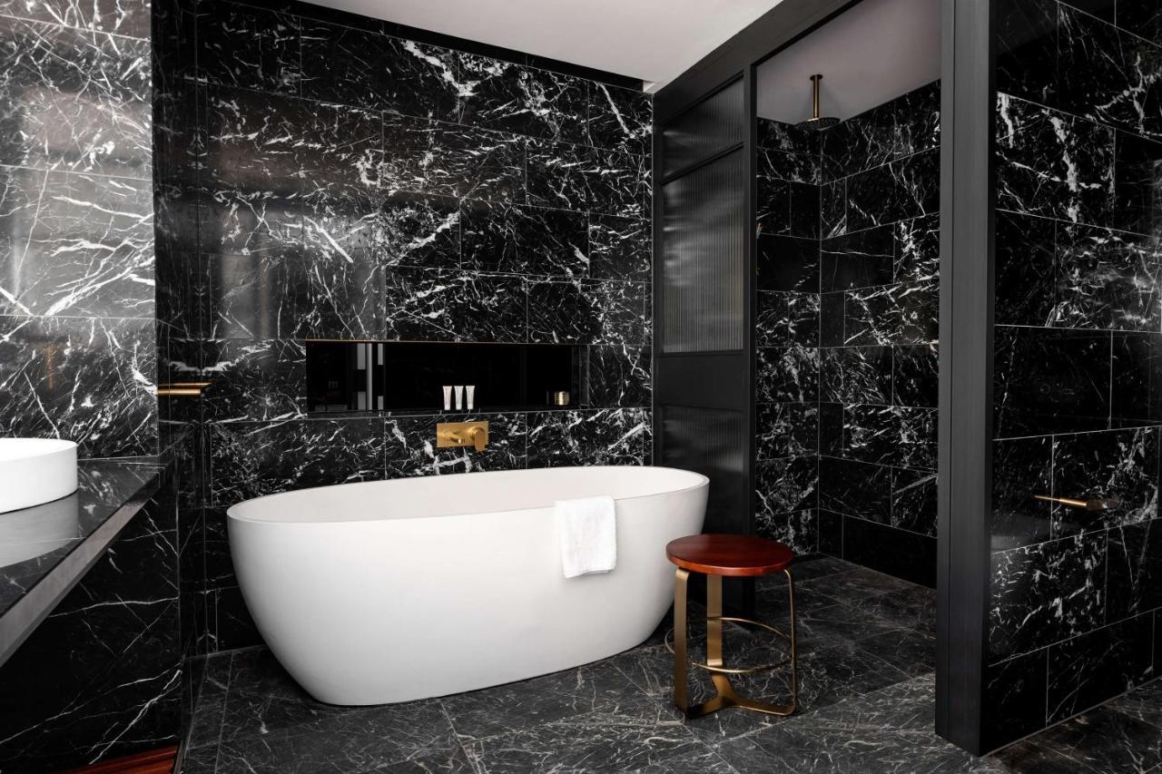 מלון Qt פרת'' מראה חיצוני תמונה Bathroom